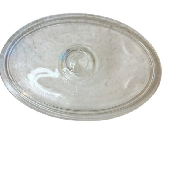 Vintage Anchor Hocking Fire-King White Milk Glass Oval Casserole Dish With Gold - Picture 6 of 9